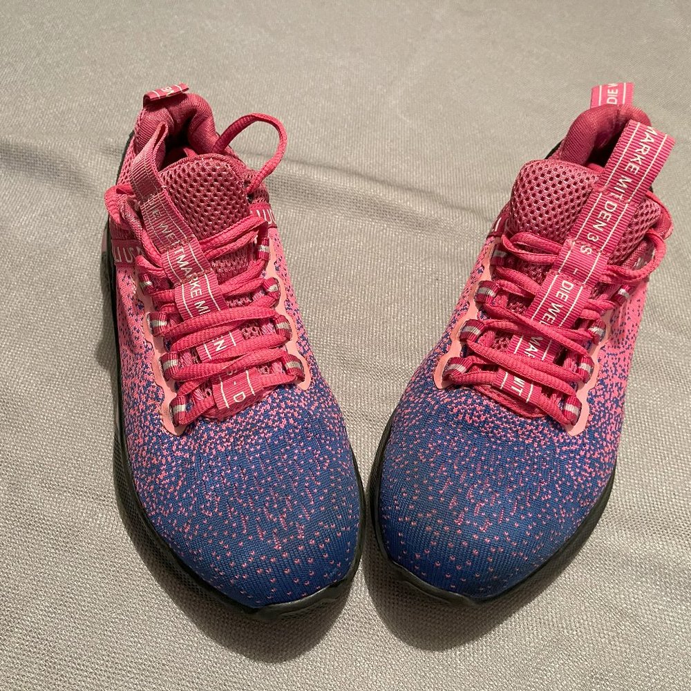 Ucayali Womens Steel Toe Safety Sneaker